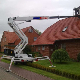 Podnośnik koszowy na przyczepie 260XTD DinoLIFT 26 m udźwig 215 kg