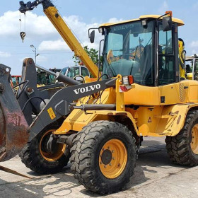Volvo L30G