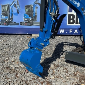 Minikoparka Rippa R10 ECO - 1000kg - Kubota - Transport Gratis - Ramię skrętne - Kciuk hydrauliczny - Szybkozłącze