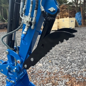 Minikoparka Rippa R13 PRO - 1320kg - TRANSPOR GRATIS - Kubota - Ramię skrętne - Kciuk hydrauliczny - Szybkozłącze hydrauliczne