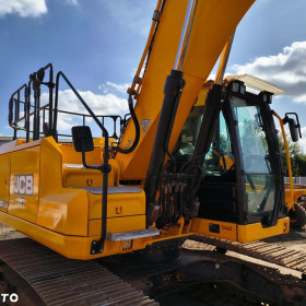 JCB 220x js220 2021R