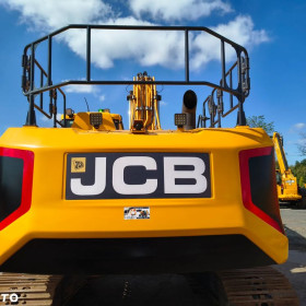 JCB 220x js220 2021R