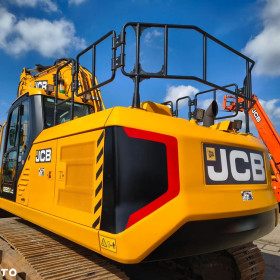 JCB 220x js220 2021R