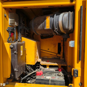 JCB 220x js220 2021R
