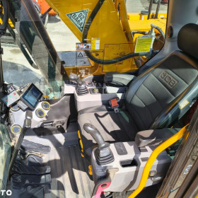 JCB 220x js220 2021R