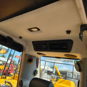 JCB 220x js220 2021R