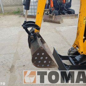 JCB 8008