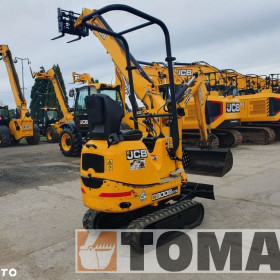 JCB 8008
