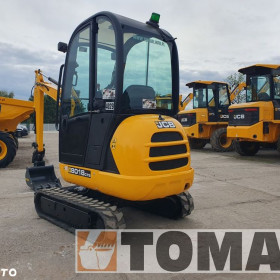 JCB 8018