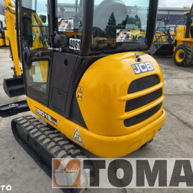 JCB 8018