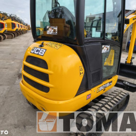 JCB 8018
