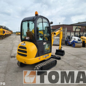 JCB 8018
