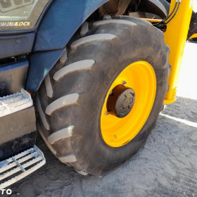 JCB JCB 4CX AEC  2018r