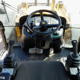 JCB JCB 4CX AEC  2018r