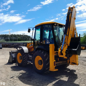 JCB JCB 4CX AEC  2018r
