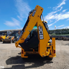 JCB JCB 4CX AEC  2018r