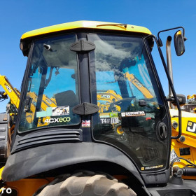 JCB JCB 4CX AEC  2018r