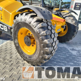 JCB 560-80 2023R agri