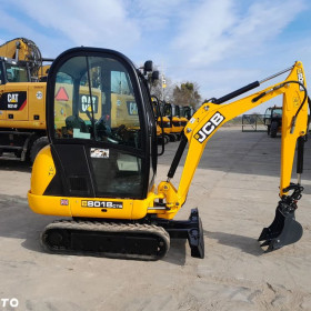 JCB 8018