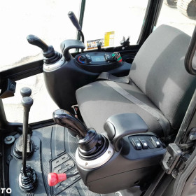 JCB 8018