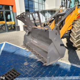 Case 695 SV 2023R