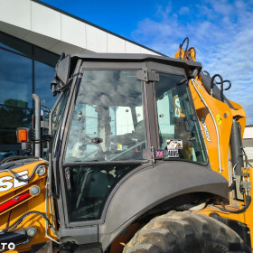 Case 695 SV 2023R