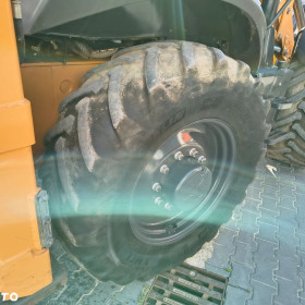 Case 695 SV 2023R