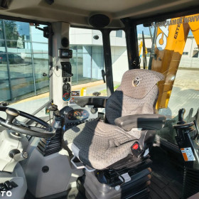 Case 695 SV 2023R