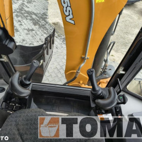 Case 695 SV 2023R
