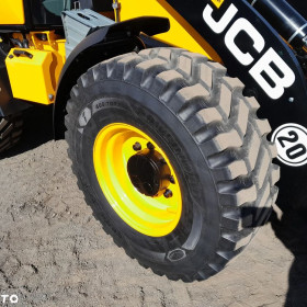 JCB 409