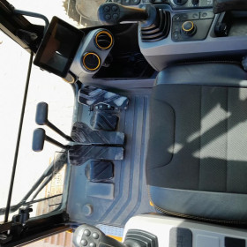 JCB 220x js220