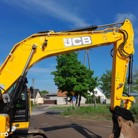 JCB 220x js220 2022R