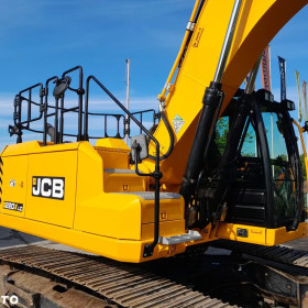 JCB 220x js220 2022R