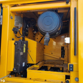 JCB 220x js220 2022R