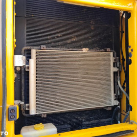 JCB 220x js220 2018R