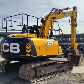 JCB JS 145 LC