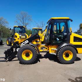 JCB 409
