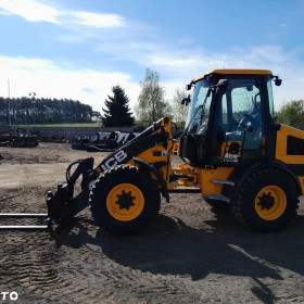 JCB 409