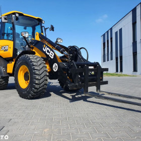 JCB 409