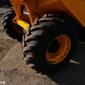 JCB 9 TON